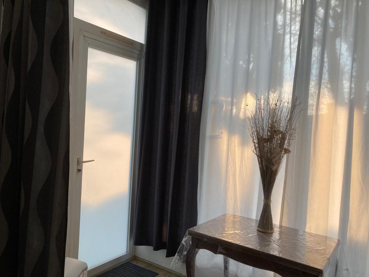 Gite Comme A La Maison Hyères Dış mekan fotoğraf