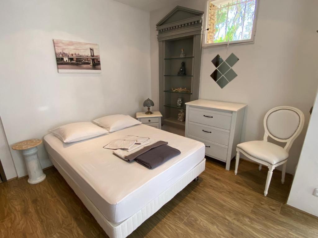 Gite Comme A La Maison Hyères Dış mekan fotoğraf